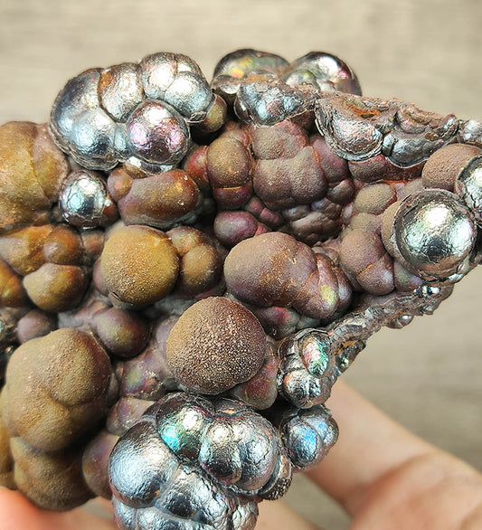 | Top premium rare Iridescent Goethite, Turgite, Hematite, Iridescent | COLOUR: Gold, Silver | 100% natural color |