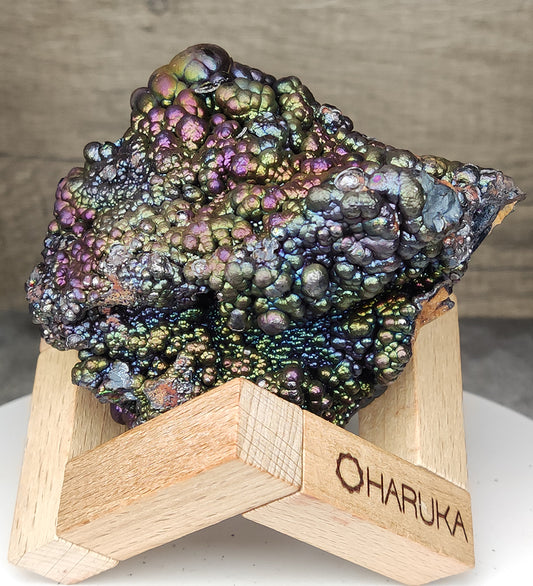 | Top premium rare Iridescent Goethite, Turgite, Hematite, Iridescent | COLOUR: Purple, Gold,blue | 100% natural color |