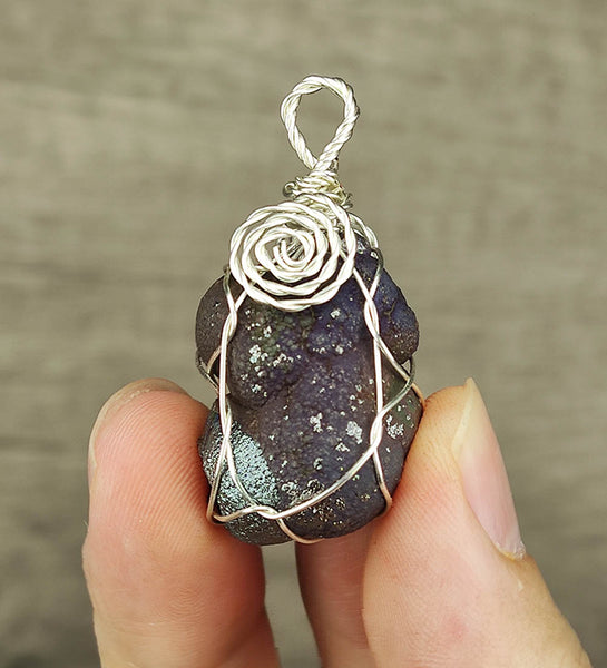 | Goethite Pendant Copper Wire Wrapped Gemstone Pendant | COLOUR: Purple | 100% natural color |