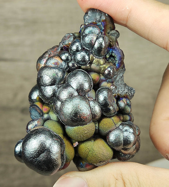 | Top premium rare Iridescent Goethite, Turgite, Hematite, Iridescent | COLOUR: Silver, Green, Gold | 100% natural color |