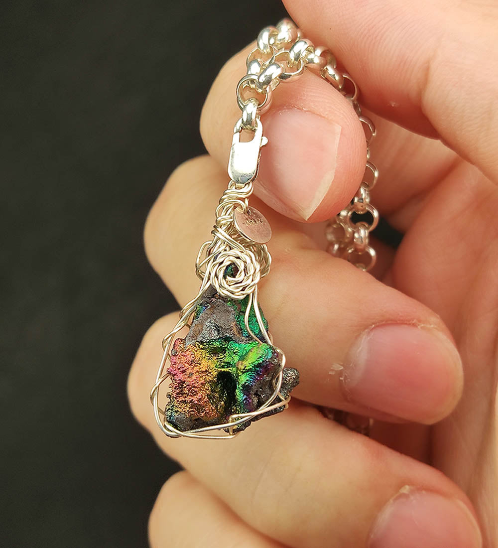 | Mini pendant | Goethite Pendant Copper Wire Wrapped Gemstone Pendant | COLOUR: Gold, Green, Pink, Orange | 100% natural color |