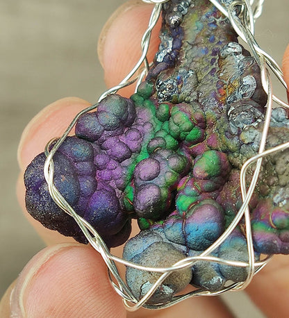 [Top Tier] Buddha Bead Gallstone Pendant | Trinity Color Manifestation | Purple, Blue & Green | Core Aura Shield