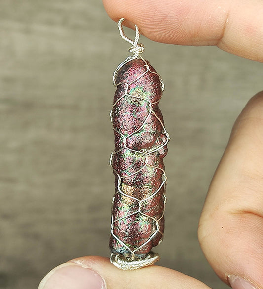 | Goethite Pillar(4.5cm) | Goethite Pendant Copper Wire Wrapped Gemstone Pendant | COLOUR: silver, pink, Green | 100% natural color |