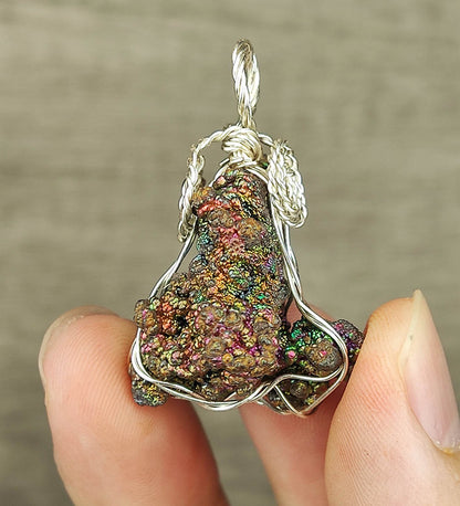 [Top Grade] Rainbow Leklai Small Pendant | Gold, Purple & Pink | Wealth, Wisdom & Relationship Harmony