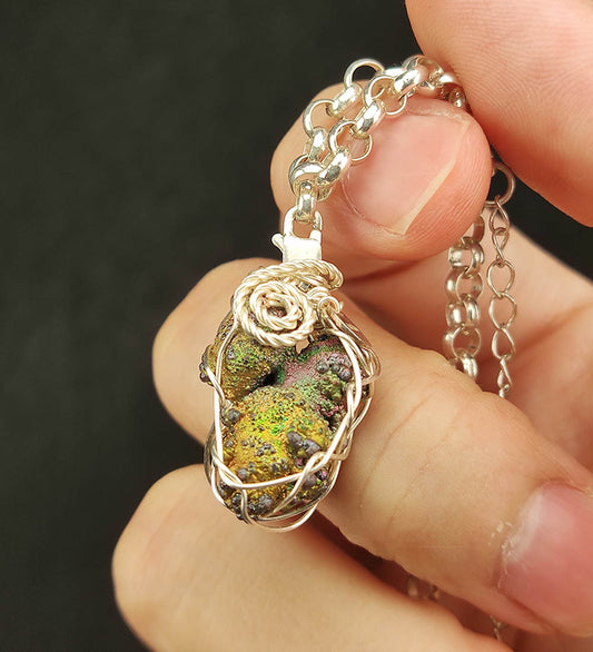 | Mini pendant | Goethite Pendant Copper Wire Wrapped Gemstone Pendant | COLOUR: Gold | 100% natural color |