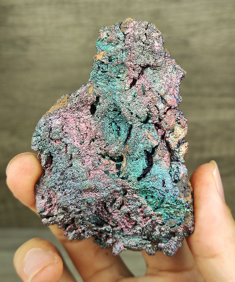 | Top premium rare Iridescent Goethite, Turgite, Hematite, Iridescent | COLOUR: Pink,Green | 100% natural color |