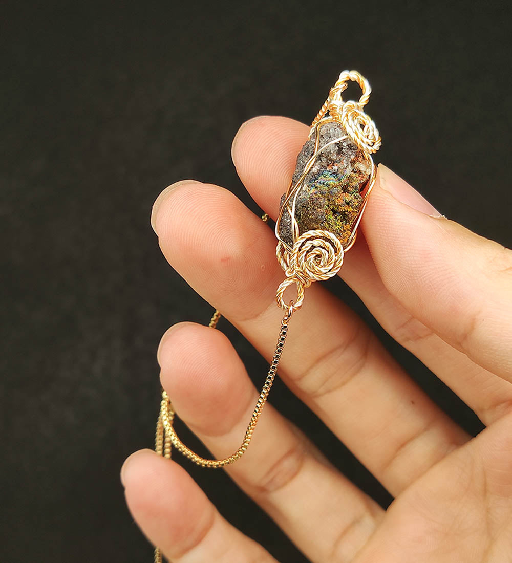 | Bracelet | Goethite Pendant Copper Wire Wrapped Gemstone Pendant | COLOUR: Gold, Turgite with White Quartz Crystal| 100% natural color |