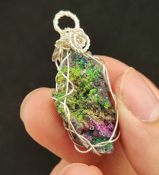 | Goethite Pendant Copper Wire Wrapped Gemstone Pendant | COLOUR: Gold, Green, Turgite with White Quartz Crystal| 100% natural color |