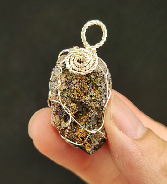 | Goethite Pendant Copper Wire Wrapped Gemstone Pendant | COLOUR: Turgite with Gold Calcite| 100% natural color |