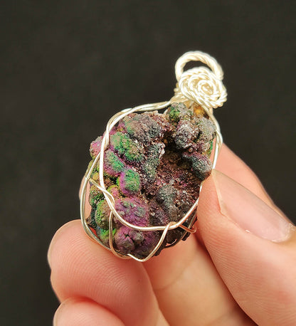 | Goethite Pendant Copper Wire Wrapped Gemstone Pendant | COLOUR: Green , Red, Turgite with White  Quartz,Crystal| 100% natural color |