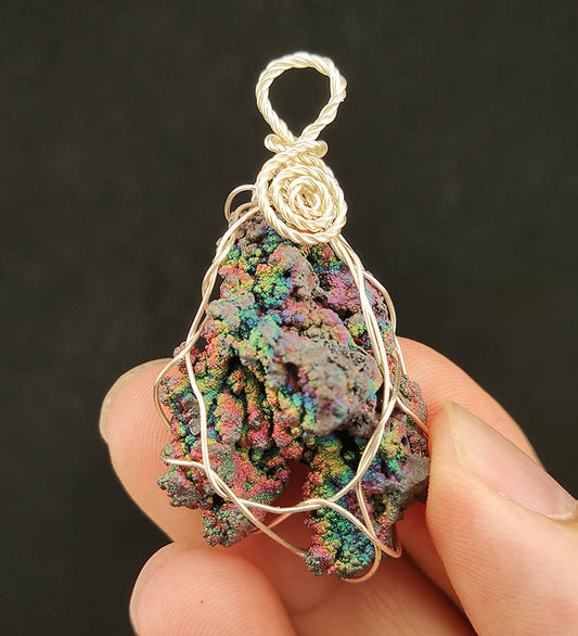 | Goethite Pendant Copper Wire Wrapped Gemstone Pendant | COLOUR: Gold, Pink, Green | 100% natural color |