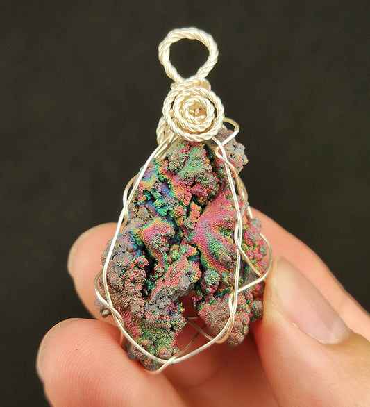 | Goethite Pendant Copper Wire Wrapped Gemstone Pendant | COLOUR: Gold, Pink, Green | 100% natural color |