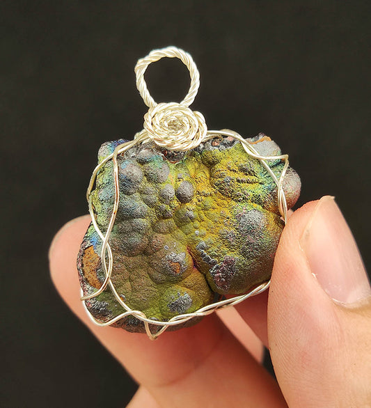 | Goethite Pendant Copper Wire Wrapped Gemstone Pendant | COLOUR: Silver, Gold, Purple, Blue | 100% natural color |