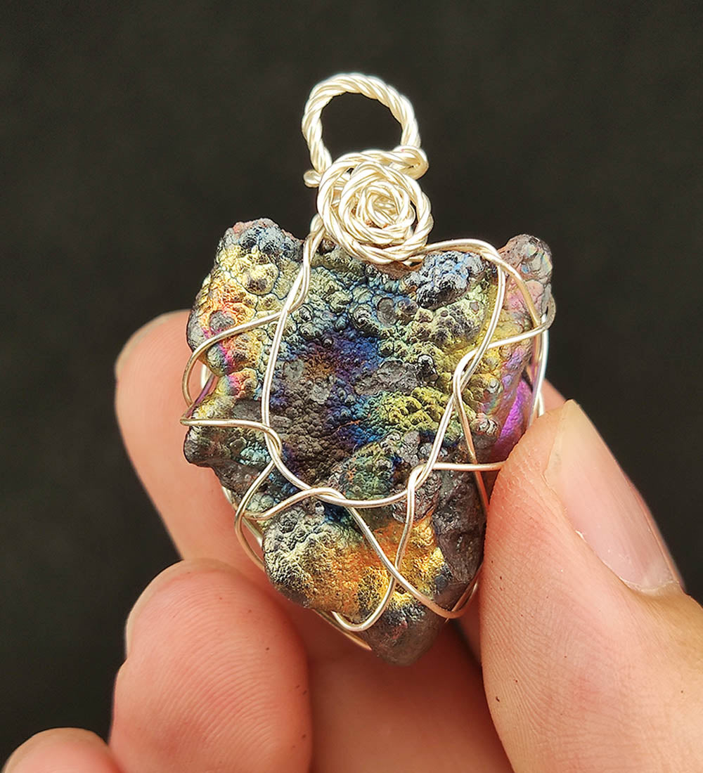 | Goethite Pendant Copper Wire Wrapped Gemstone Pendant | COLOUR: Red, Silver, Gold, Purple, Blue | 100% natural color |