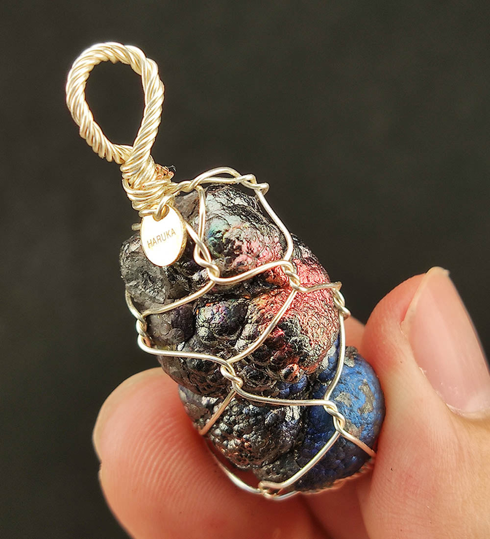 | Goethite Pillar(5cm) | Goethite Pendant Copper Wire Wrapped Gemstone Pendant | COLOUR: Silver, Blue, Pink | 100% natural color |