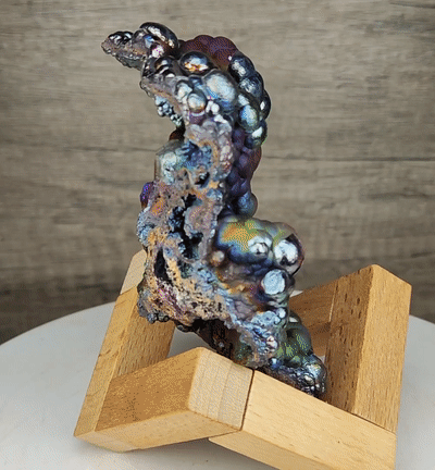 | Top premium rare Iridescent Goethite, Turgite, Hematite, Iridescent | COLOUR: Blue, Green, Brown, Silver| 100% natural color |