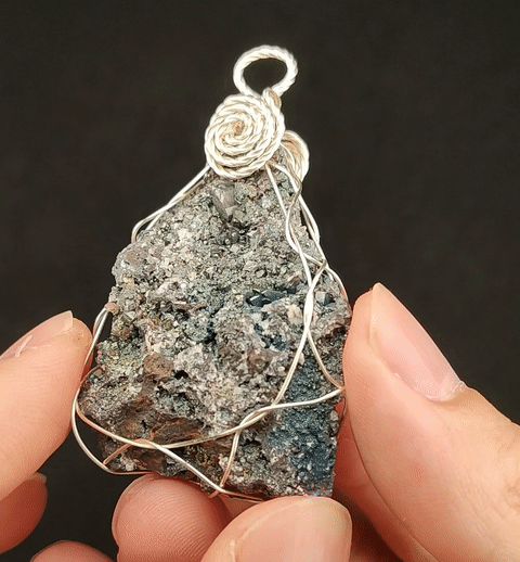 | Goethite Pendant Copper Wire Wrapped Gemstone Pendant | COLOUR: Silver black ,Turgite with black Calcite | 100% natural color |