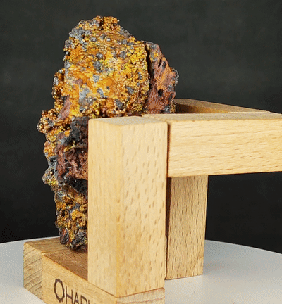 | Top premium rare Iridescent Goethite, Turgite, Hematite, Iridescent | COLOUR: Gold | 100% natural color |