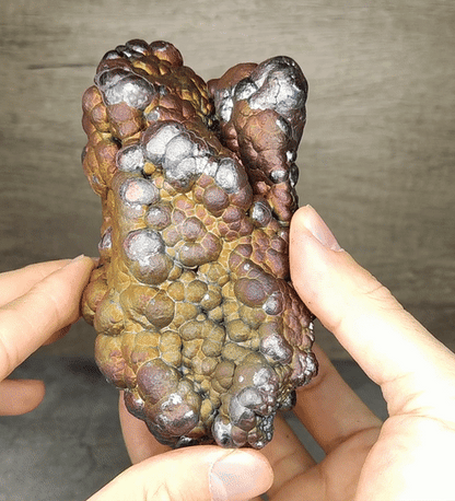 | Top premium rare Iridescent Goethite, Turgite, Hematite, Iridescent | COLOUR: Red,Gold | 100% natural color |