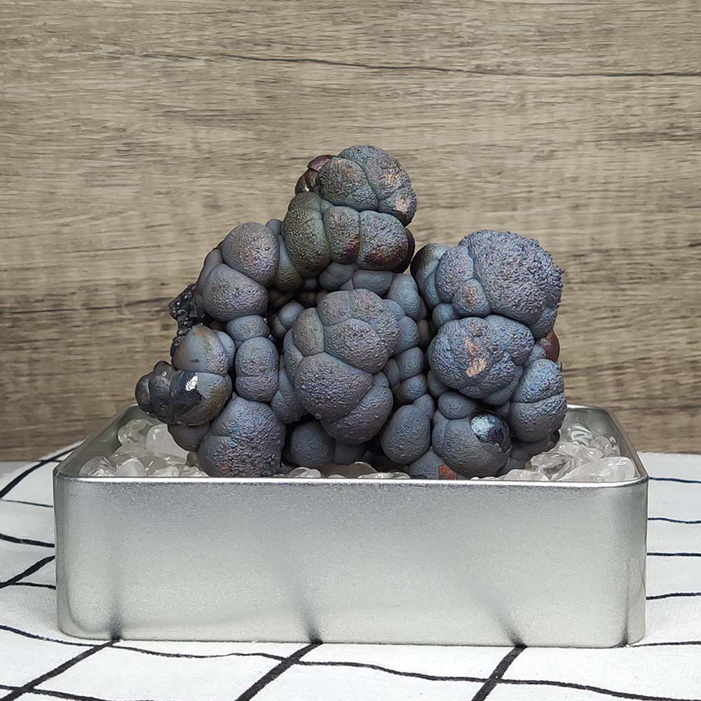 | 水晶金屬盤 (大) | 方形金屬盤+ 約400g白水晶 | *擺放力泥活石擺件專用